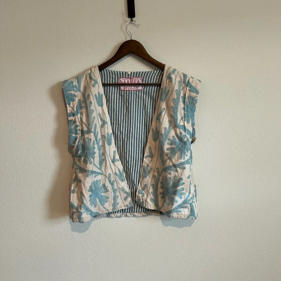 Marea by Liz Joy Suzani Vest - Size Medium - Picture 2 of 8